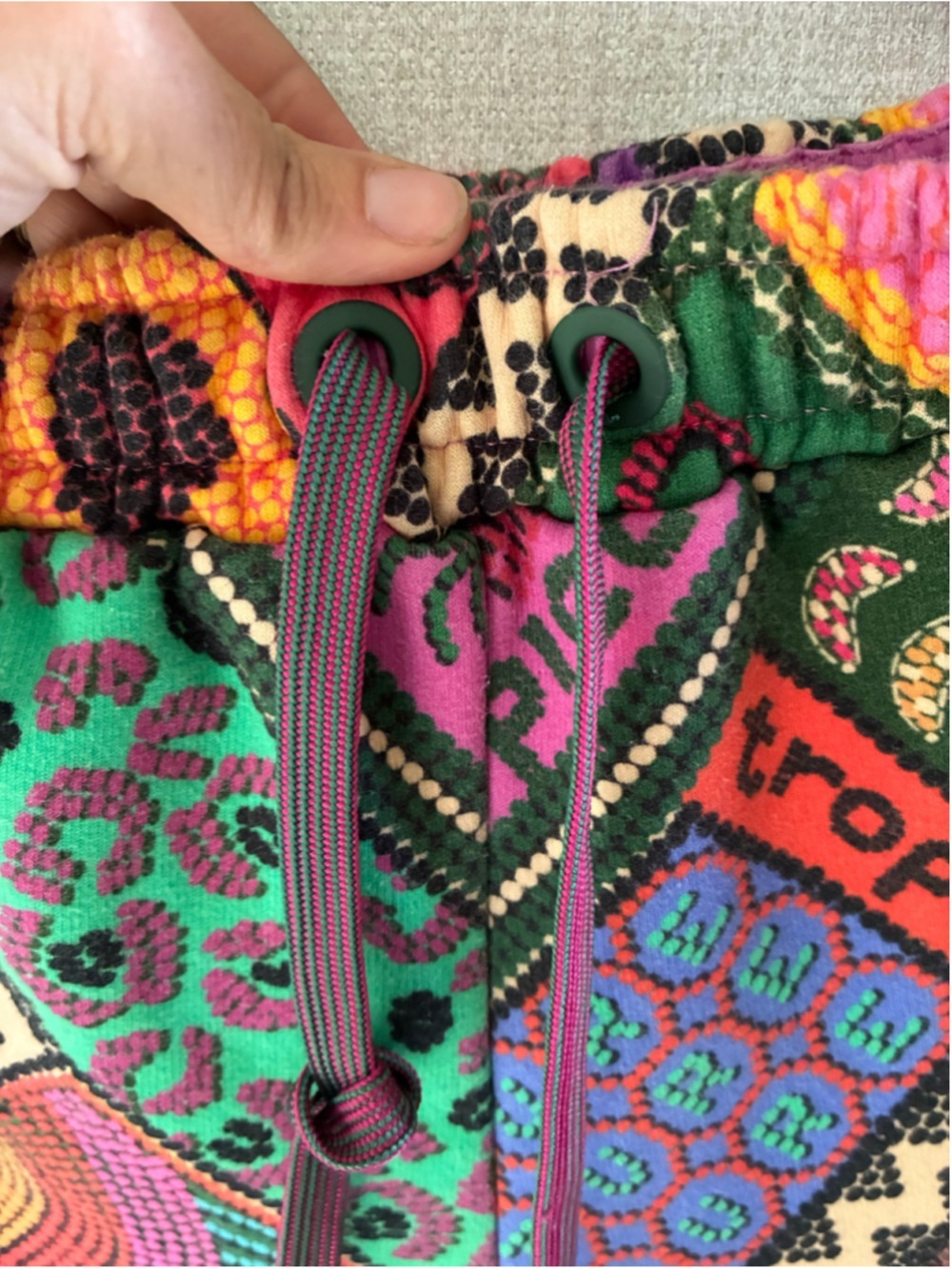 Farm Rio Amazonia Print Jogger Pants Multi-color Size Medium - Picture 3 of 5